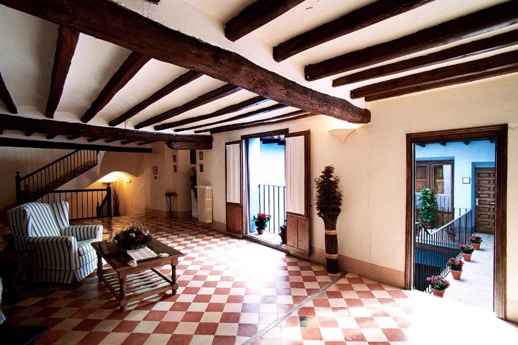 Hospederia Meson De La Dolores Calatayud Exterior foto